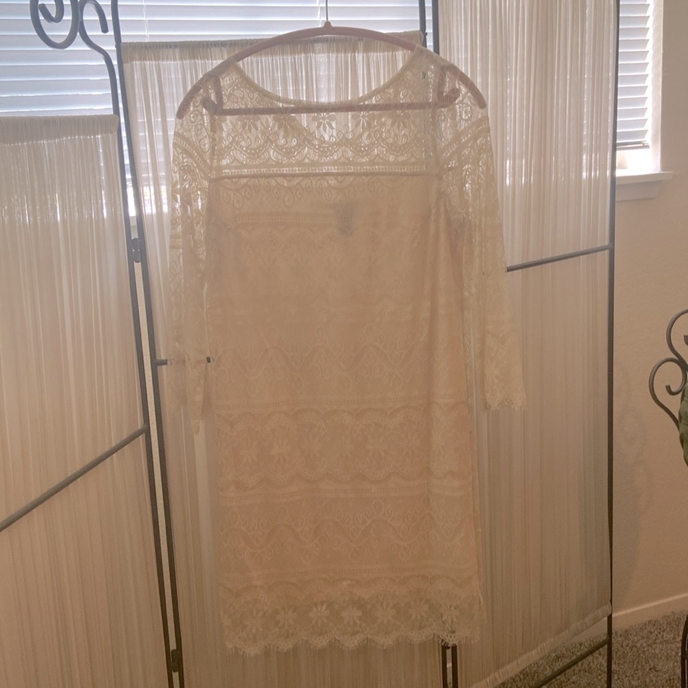 Max Studio lace shift dress 3/4 sleeves